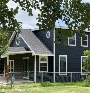 Main picture of 4048 County Road 2720