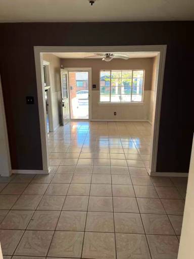 Main picture of 2815 Garapan Dr