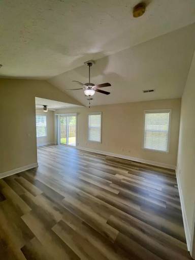 Main picture of 824 Rolling Pines Loop Rd NE