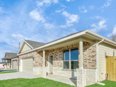 Main picture of 13055 Clearview Dr