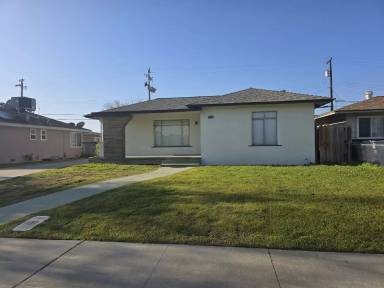 Main picture of 1945 Norris Dr W