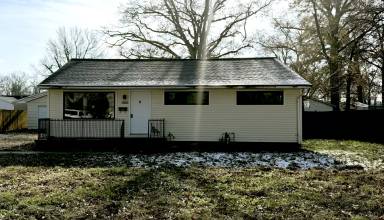 Main picture of 2101 Cass Ave