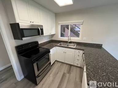 Main picture of 17131 W Bernardo Dr