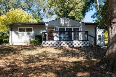 Main picture of 3442 Longleaf Dr