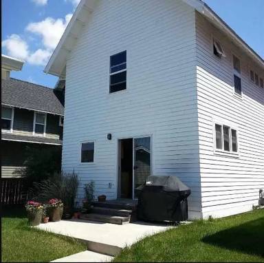 Main picture of 305 N Ferguson Ave