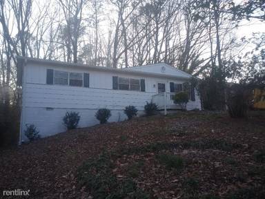 Main picture of 517 Oak Hills Rd SW
