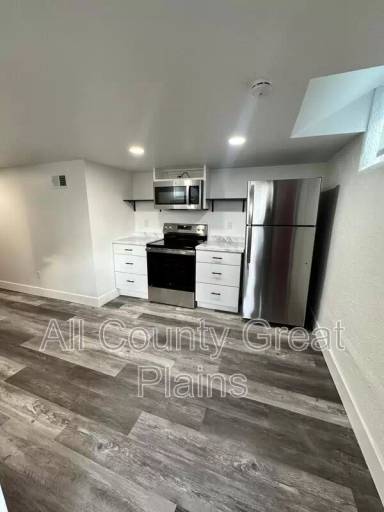 Main picture of 4120 Adams St