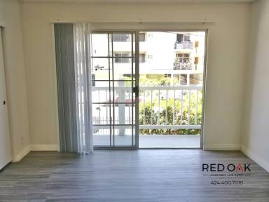 Main picture of 8421 Cedros Ave