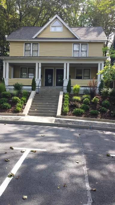 Main picture of 113 Dewitt Pl