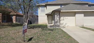 Main picture of 303 Deloris Dr