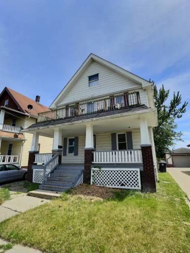 Main picture of 13109 Carrington Ave