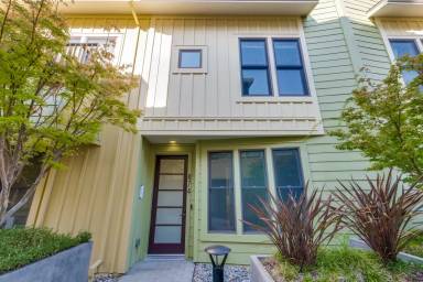 Main picture of 874 Altaire Walk