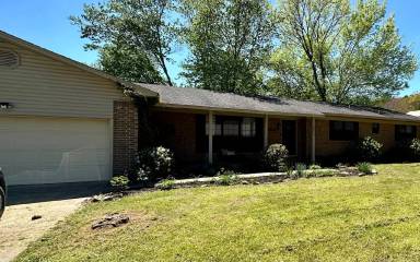 Main picture of 2815 W 4th St