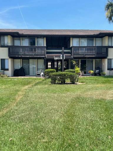Main picture of 46 Club House Dr