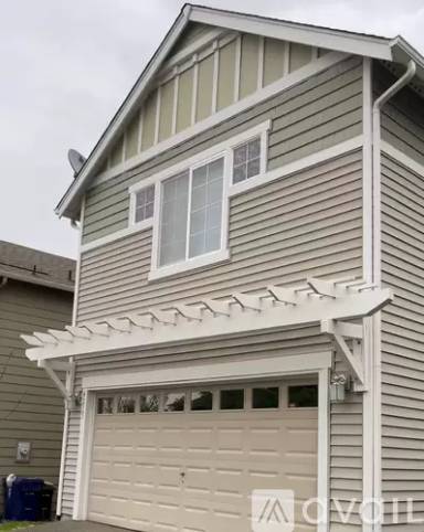 Main picture of 4215 E Roosevelt Ave