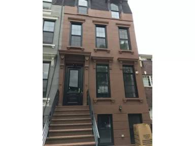 Main picture of 703 Greene Ave