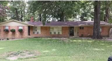 Main picture of 1266 Singing Trees Dr