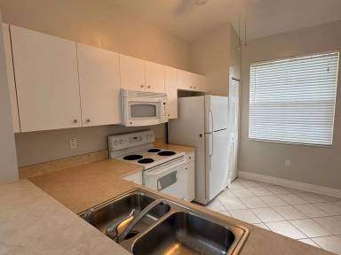 Main picture of 3636 Pine Oak Cir