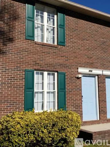 Main picture of 608 Bethpage Rd