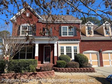 Main picture of 665 Apperson Way