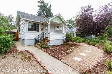 Main picture of 2555 Ingalls St