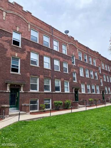 Main picture of 5666 N Ridge Ave