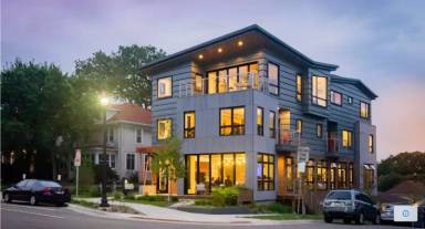 Main picture of 3453 Hennepin Ave