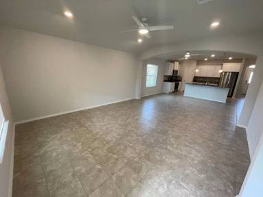 Main picture of 1302 Torino St