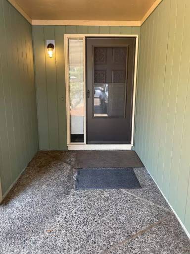 Main picture of 15130 SW 92nd Ave