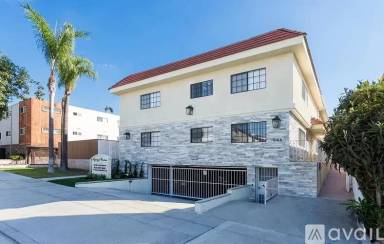 Main picture of 544 E Tujunga Ave