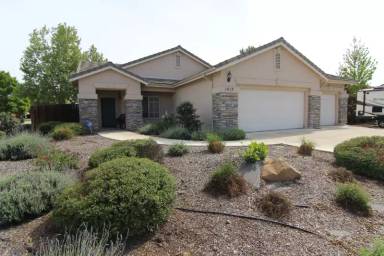 Main picture of 1013 Running Stag Way