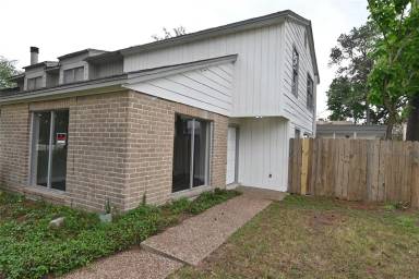 Main picture of 12459 W Village Dr