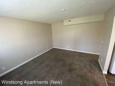 Main picture of 8826 Miami St