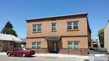 Main picture of 517-527 Scott St - 2