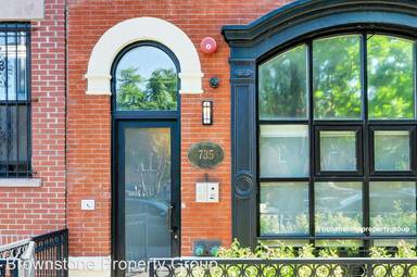 Main picture of 735 Dean St