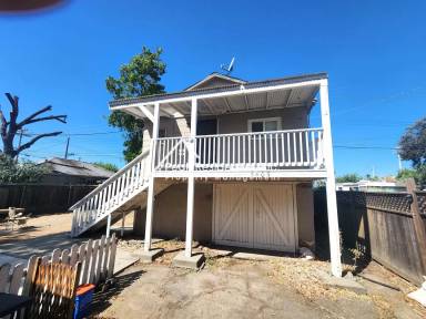 Main picture of 3603 1/2 Marysville Blvd