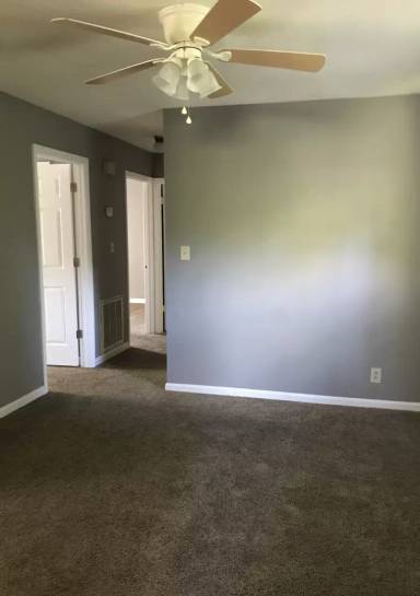 Main picture of 644 Lafayette Rd