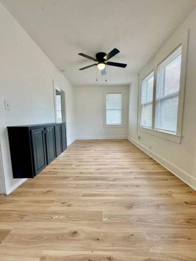 Main picture of 103 NW 10th St