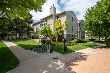 Main picture of 5423 W 76th Ave