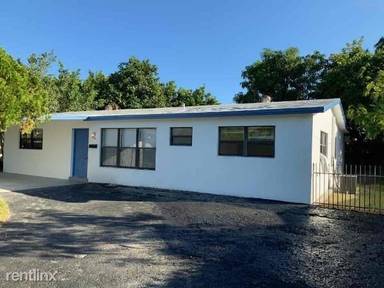 Main picture of 6250 NW 18th Pl