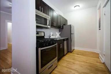 Main picture of 1416 W Devon Ave