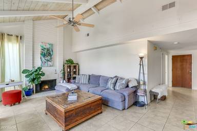 Main picture of 2343 Miramonte Cir W