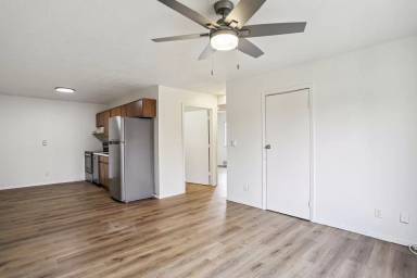 Main picture of 2402 High View Ct