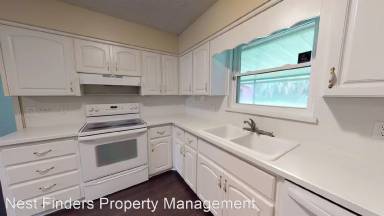 Main picture of 3235 Sabal Palm Dr
