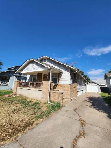 Main picture of 344 N Meridian Ave