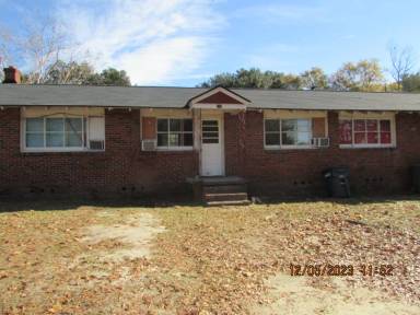 Main picture of 205 Highland Ave