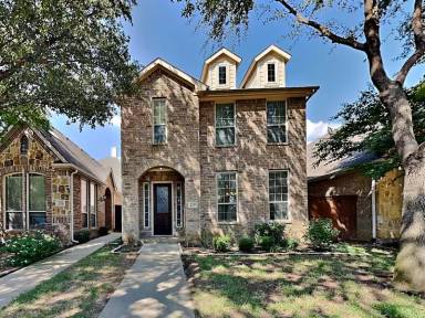 Main picture of 229 Carrington Ln