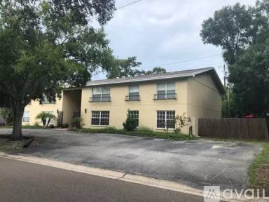 Main picture of 5817 Fairfield Ave S
