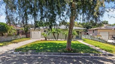 Main picture of 1737 W Jacaranda Pl