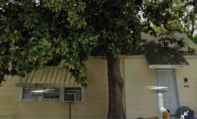 Main picture of 204 Querens Ave